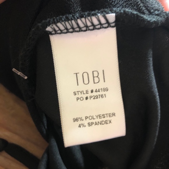 TOBI NWT Come Close Crop Top Black Size Large - Picture 5 of 6
